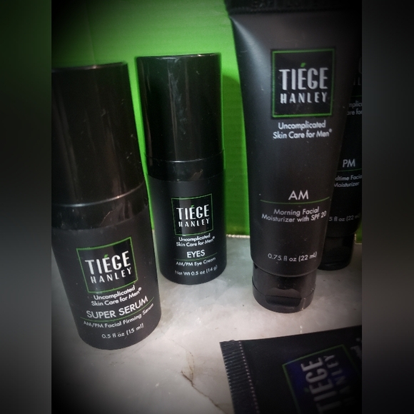 NIB TIE'GE HANGLEY 30 DAY UNCOMPLICATED COMPLETE SKINCARE REGIMEN FOR MEN - Picture 8 of 10